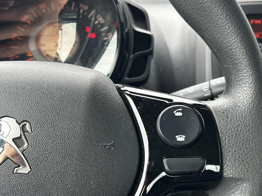 Peugeot 108 1.0 e-VTi Active 72PK uit 2021, foto 20