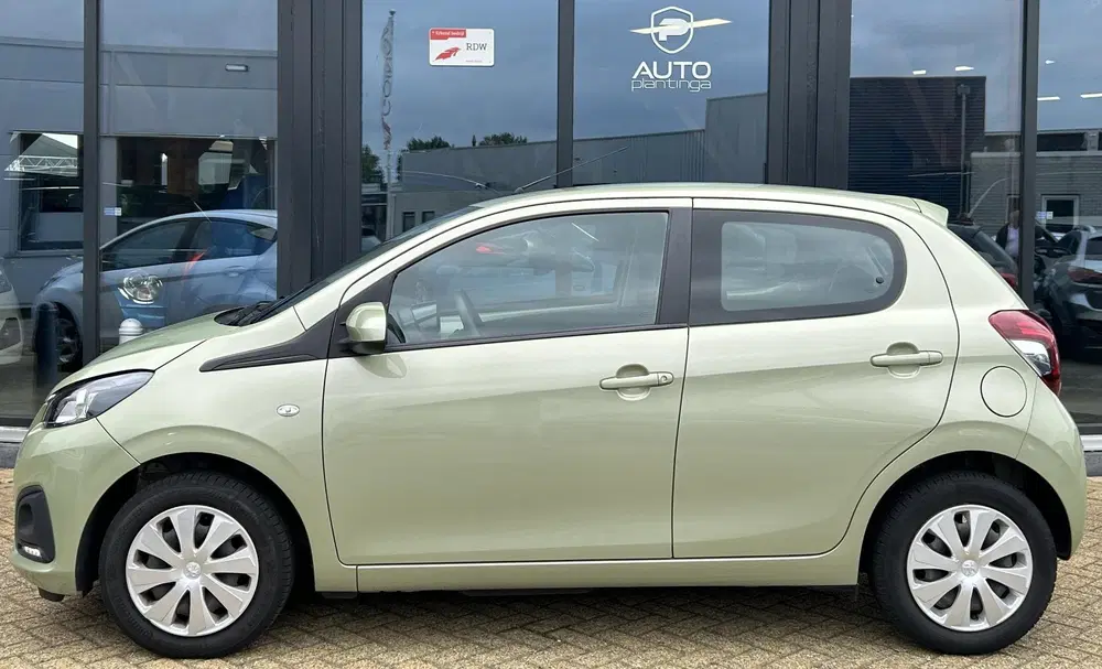 Peugeot 108 1.0 e-VTi Active 72PK uit 2021, foto 6