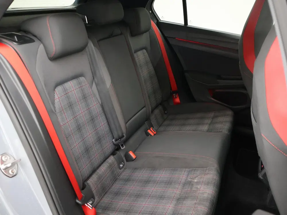 Volkswagen Golf 2.0 TSI GTI 245 PK + PANORAMA | MOONSTONE GR uit 2021, foto 12