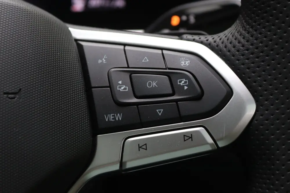 Volkswagen Passat 1.5 eHybrid 272PK R-Line Black Sty uit 2025, foto 13