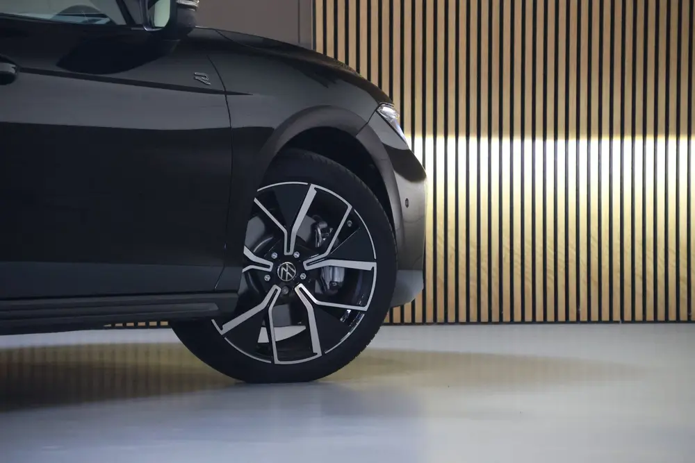 Volkswagen Passat 1.5 eHybrid 272PK R-Line Black Sty uit 2025, foto 6