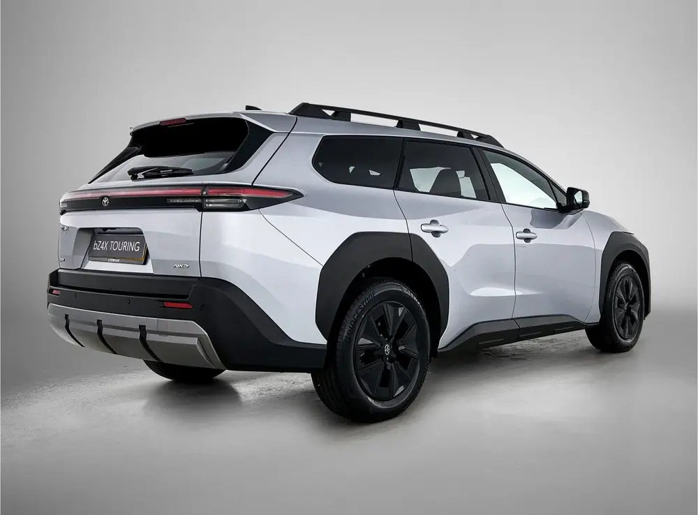 Toyota bZ4X Dynamic AWD 75 kWh *EV-Deal* uit 2026, foto 2