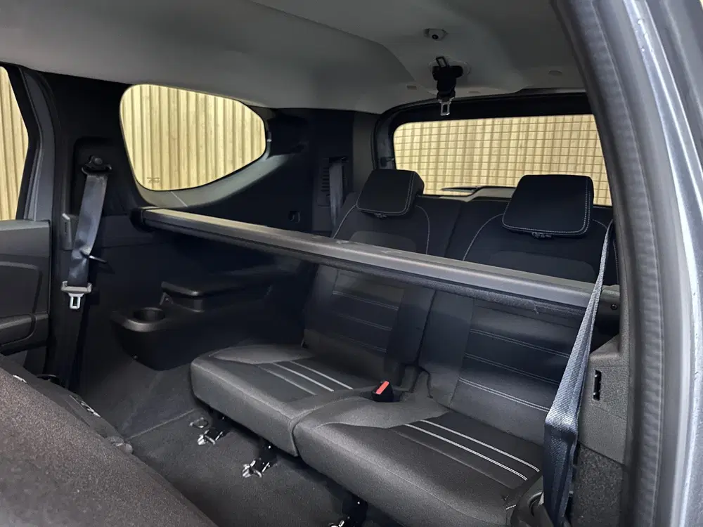 Dacia Jogger 1.6 Hybrid 140 Expression 7p. Camera uit 2025, foto 19