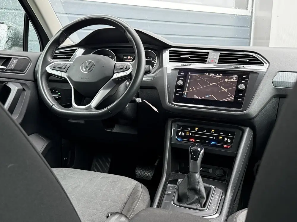 Volkswagen Tiguan 1.5 TSI Life Automaat | Adaptive Cruise | uit 2021, foto 3