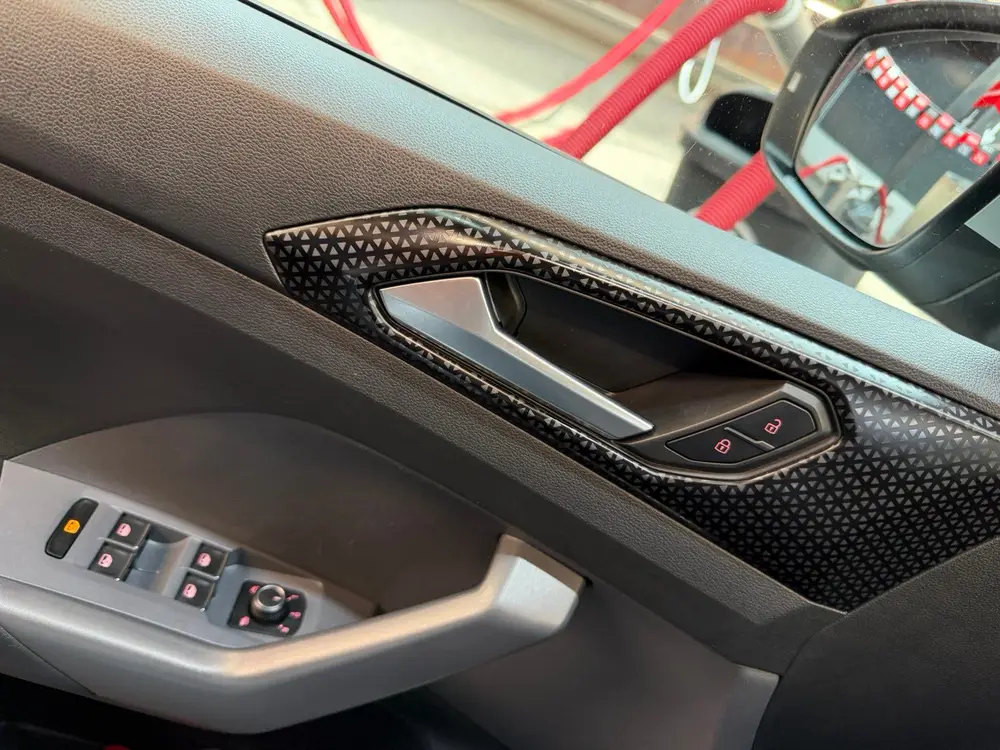 Volkswagen T-Cross 1.0 TSI 115pk 7-DSG 2019 Grijs uit 2019, foto 11