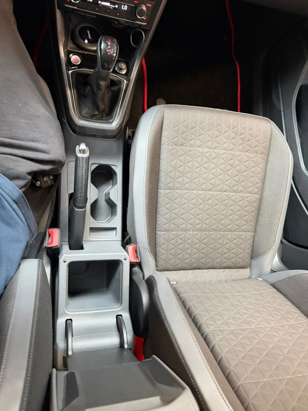 Volkswagen T-Cross 1.0 TSI 115pk 7-DSG 2019 Grijs uit 2019, foto 17