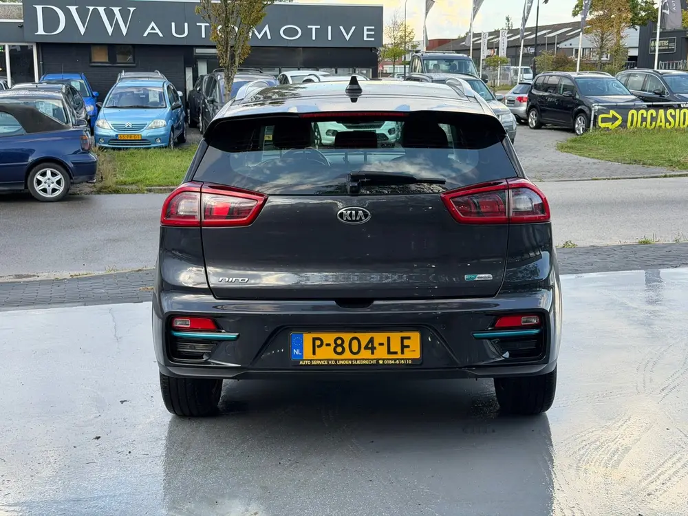 Kia Niro DynamicLine 64 kWh uit 2019, foto 7