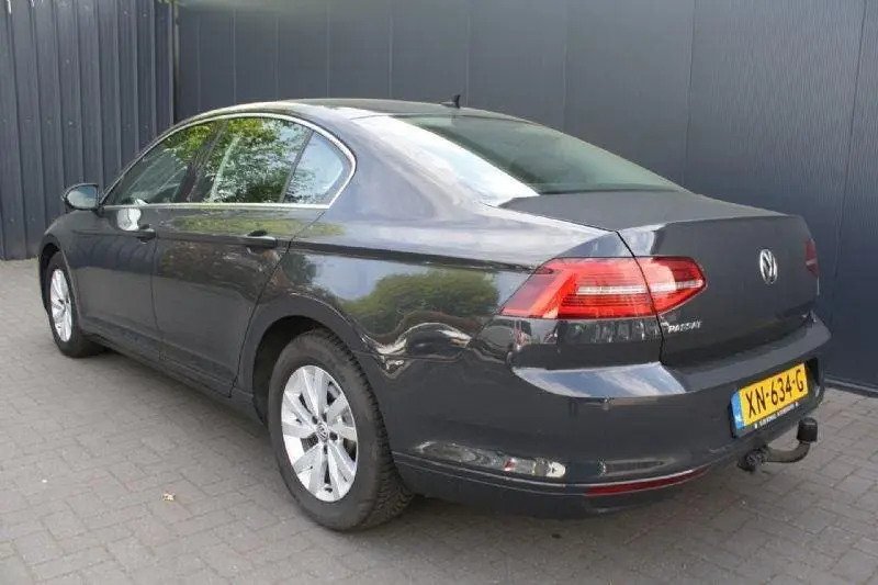 Volkswagen Passat 1.5 TSI Comfortline Business NETTO EXPORT uit 2019, foto 13