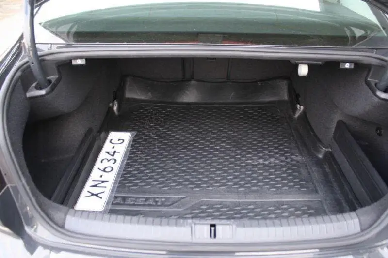Volkswagen Passat 1.5 TSI Comfortline Business NETTO EXPORT uit 2019, foto 6
