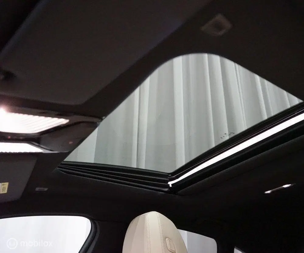 BMW i4 M50 High Executive 84 kWh uit 2023, foto 10