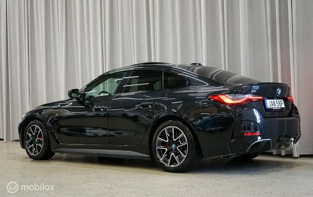 BMW i4 M50 High Executive 84 kWh uit 2023, foto 3