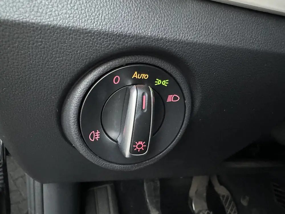SEAT Mii 1.0 Sport Intense 5drs 1eEig uit 2019, foto 19