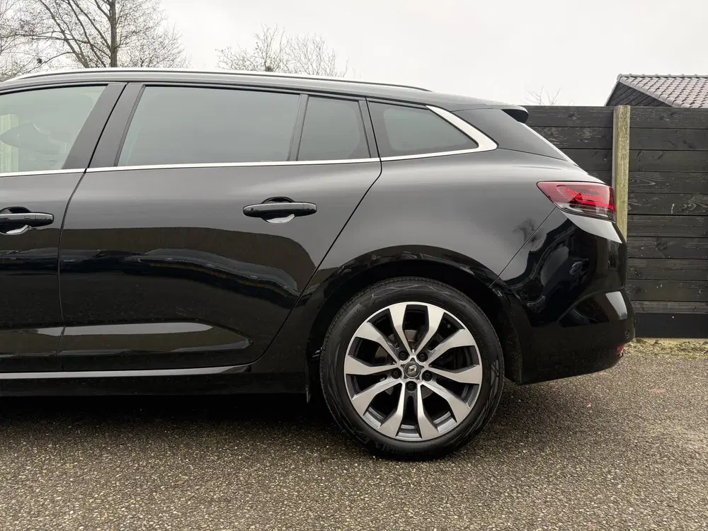 Renault Megane Mégane Estate 1.3 TCe 140 Techno 1e eigena uit 2024, foto 16