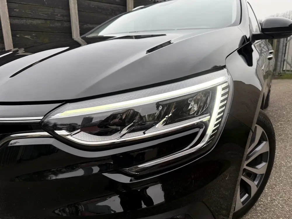 Renault Megane Mégane Estate 1.3 TCe 140 Techno 1e eigena uit 2024, foto 3