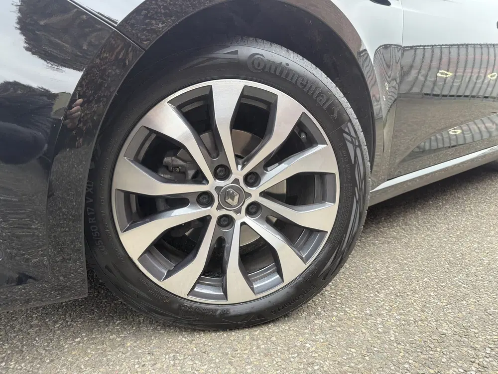 Renault Megane Mégane Estate 1.3 TCe 140 Techno 1e eigena uit 2024, foto 4