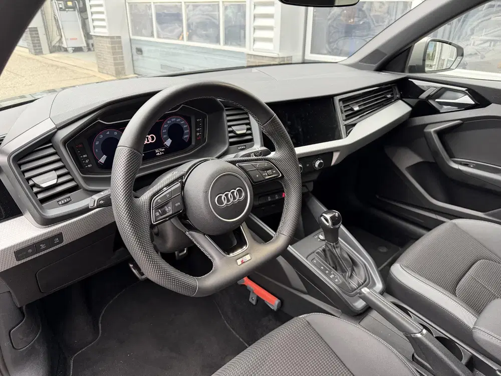 Audi A1 25 TFSI S edition 95 PK uit 2025, foto 3