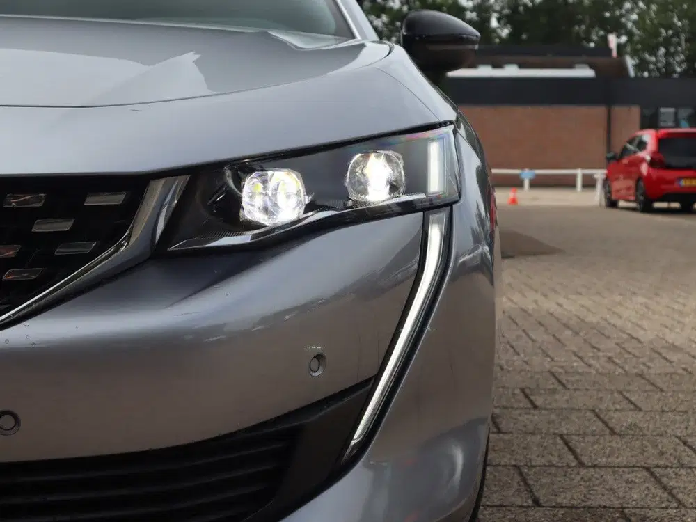Peugeot 508 SW GT Pack Business HYbrid 225pk e-EAT8 uit 2021, foto 10