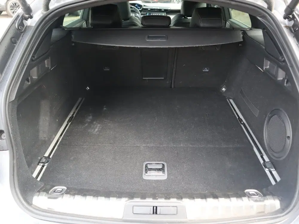 Peugeot 508 SW GT Pack Business HYbrid 225pk e-EAT8 uit 2021, foto 9
