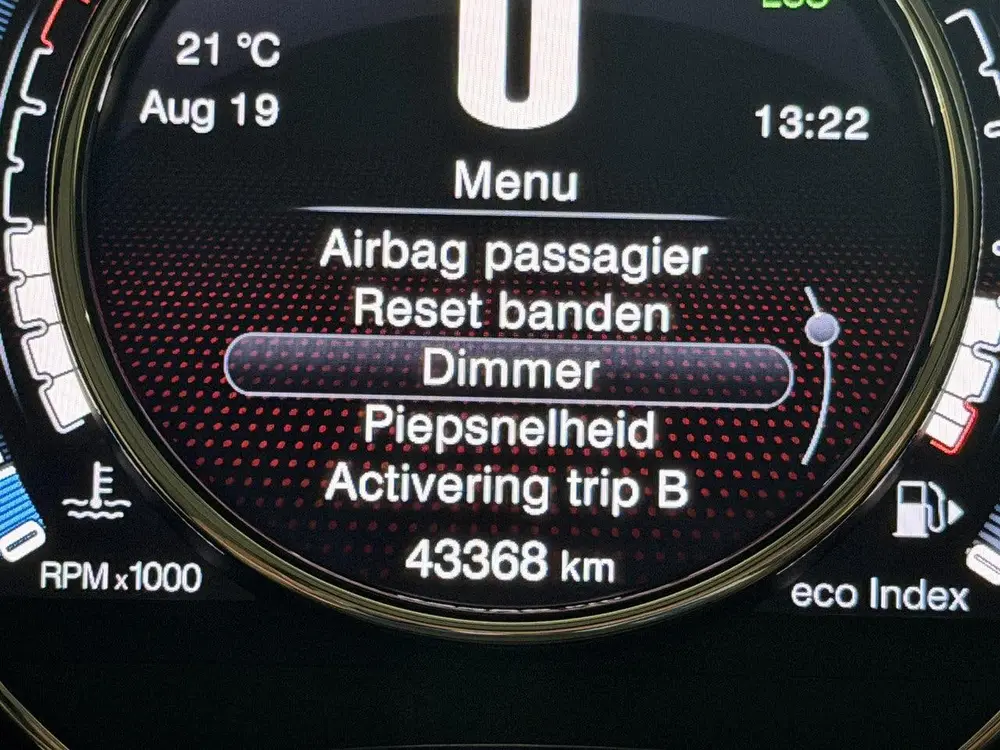 Fiat 500 0.9 TwinAir Turbo Collezione Navigatie | Parkeersen uit 2019, foto 15