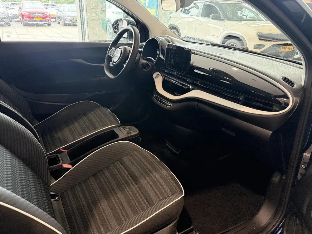 Fiat 500 Passion 42 kWh SOH 93 uit 2021, foto 9