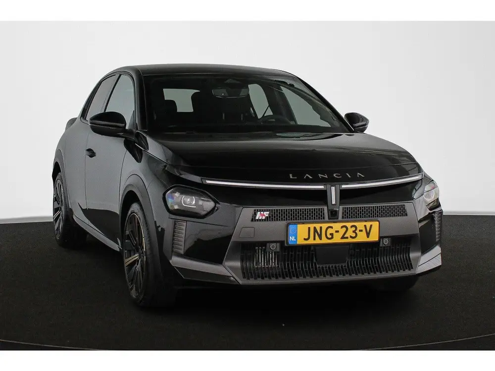 Lancia Ypsilon 1.2 Turbo Hybrid HF Line Camera Apple CarPlay uit 2025, foto 2