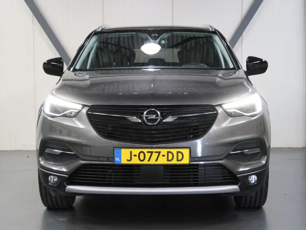 Opel Grandland X 1.6 Turbo 180PK Business Executive uit 2020, foto 5