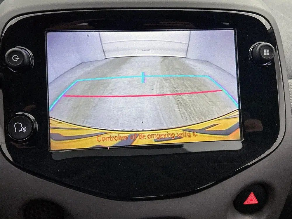 Peugeot 108 1.0 72pk Active uit 2021, foto 17