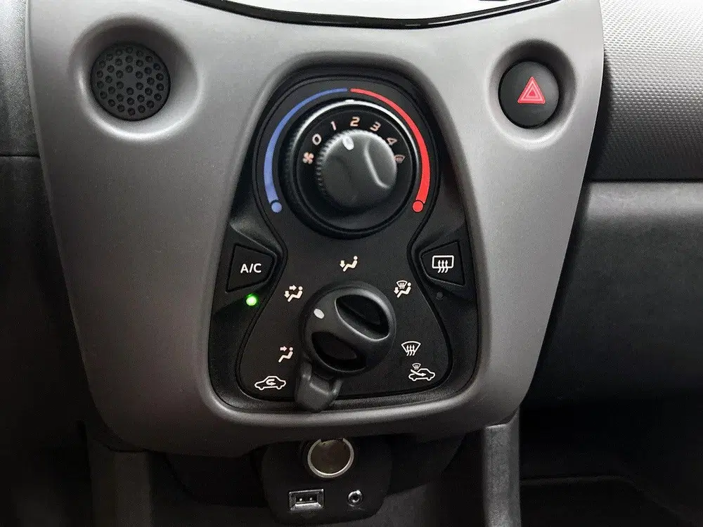 Peugeot 108 1.0 72pk Active uit 2021, foto 20