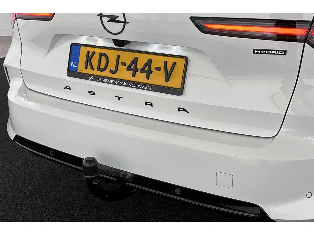 Opel Astra Sports Tourer 1.6 Turbo Plug In Hybrid GS uit 2026, foto 9