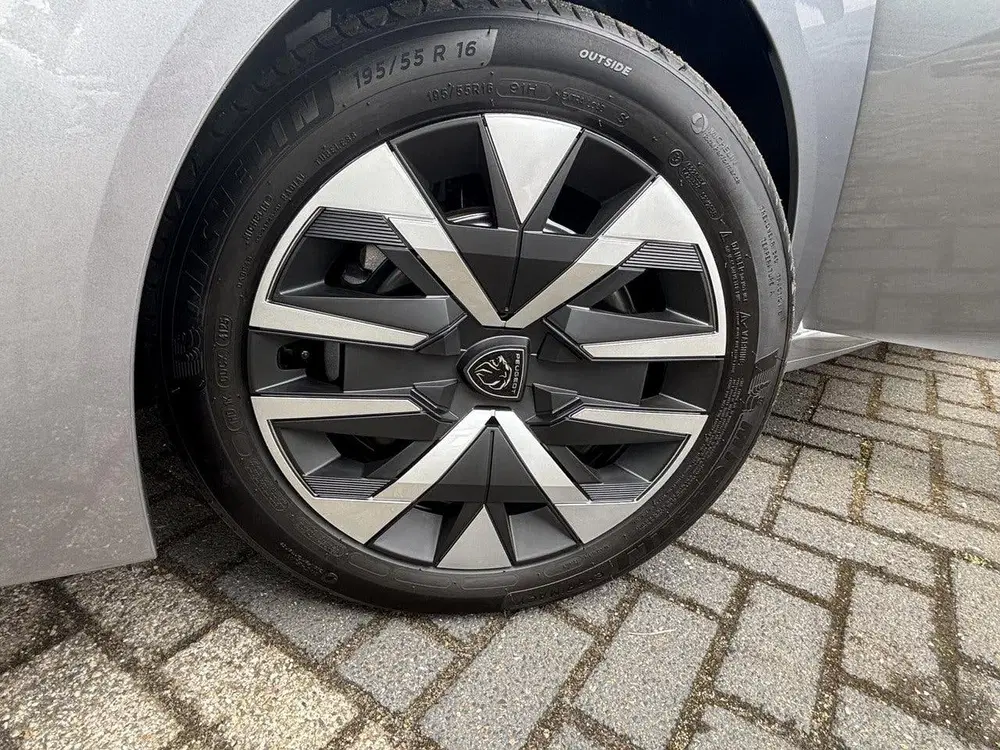 Peugeot 208 1.2 Hybrid 110 e-DCS6 (bj 2026 uit 2026, foto 10