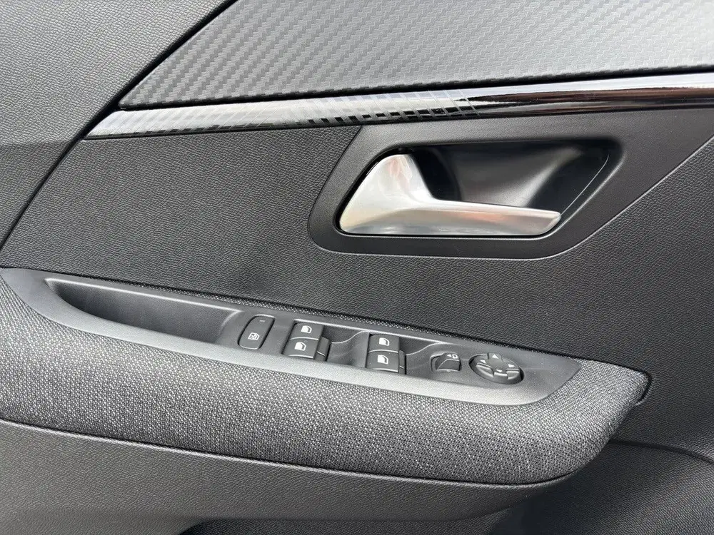 Peugeot 208 1.2 Hybrid 110 e-DCS6 (bj 2026 uit 2026, foto 17