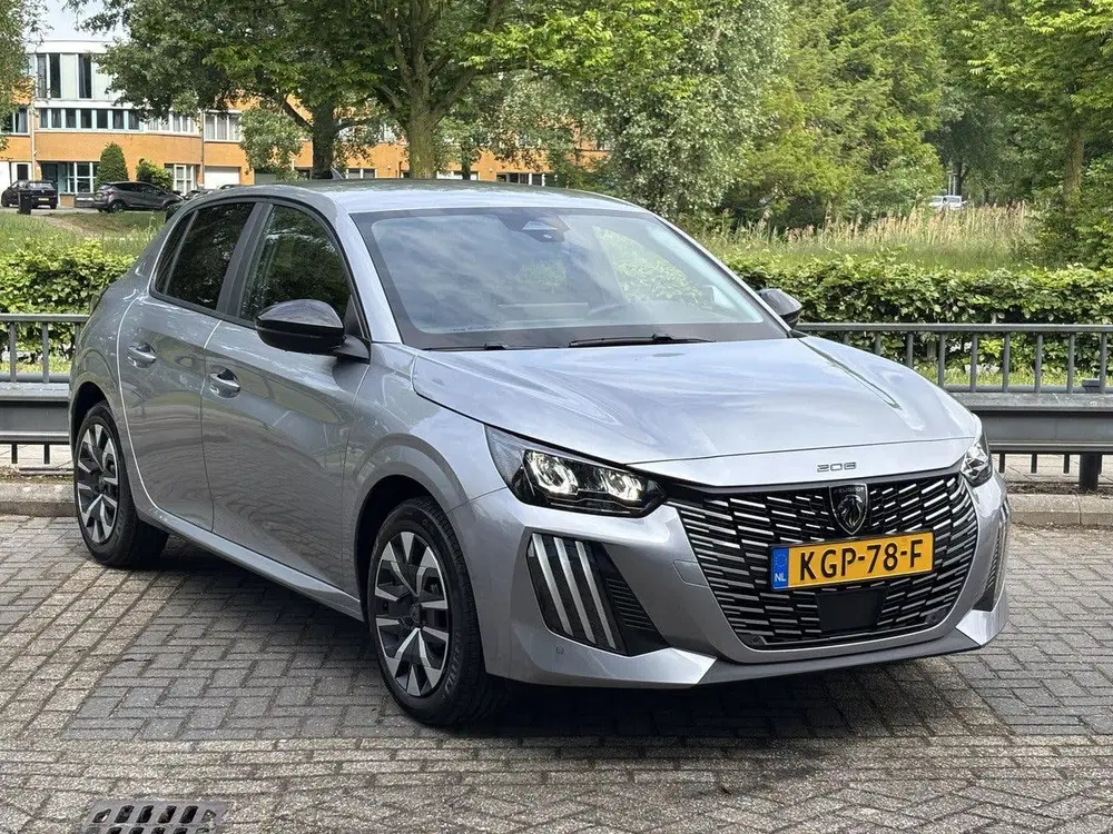 Peugeot 208 1.2 Hybrid 110 e-DCS6 (bj 2026 uit 2026, foto 2