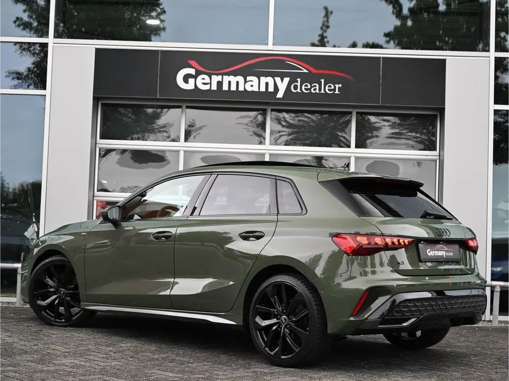 Audi A3 35TFSI S-Edition NIEUW 2653km Pano Sonos uit 2025, foto 13
