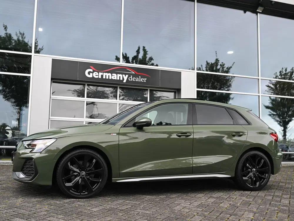Audi A3 35TFSI S-Edition NIEUW 2653km Pano Sonos uit 2025, foto 16