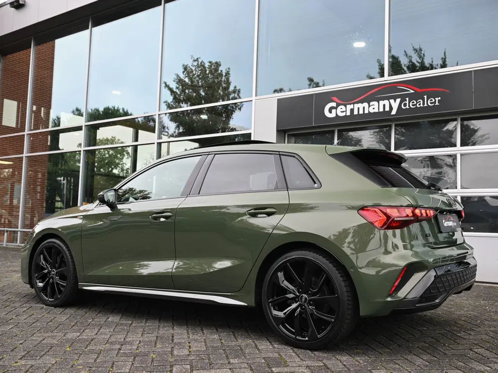 Audi A3 35TFSI S-Edition NIEUW 2653km Pano Sonos uit 2025, foto 17