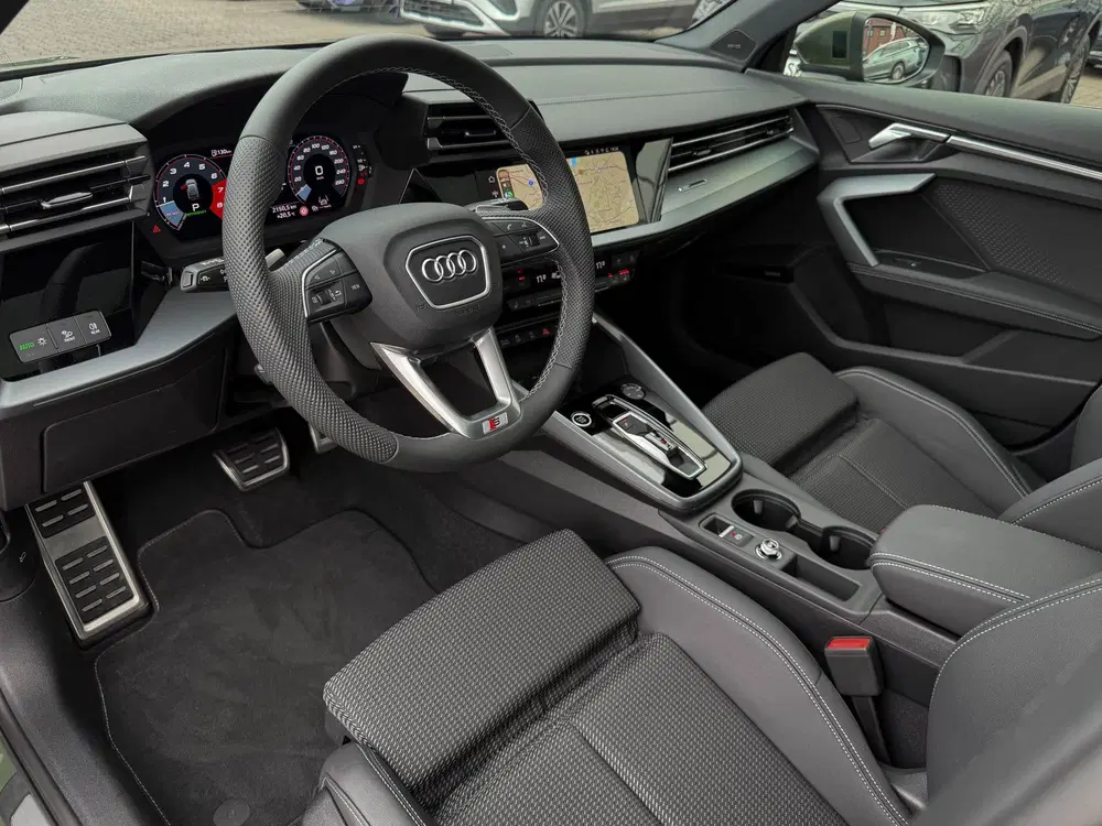 Audi A3 35TFSI S-Edition NIEUW 2653km Pano Sonos uit 2025, foto 19