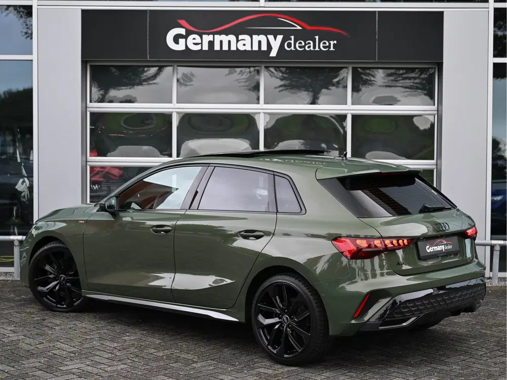Audi A3 35TFSI S-Edition NIEUW 2653km Pano Sonos uit 2025, foto 5