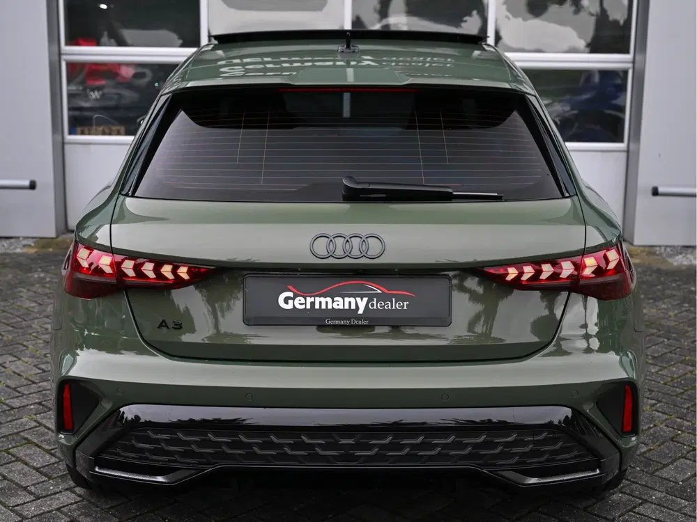 Audi A3 35TFSI S-Edition NIEUW 2653km Pano Sonos uit 2025, foto 7