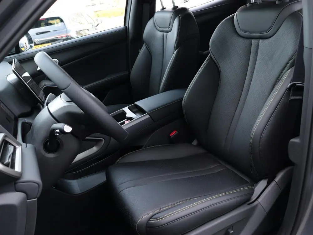 BYD Atto 2 DM-i Boost uit 2026, foto 8