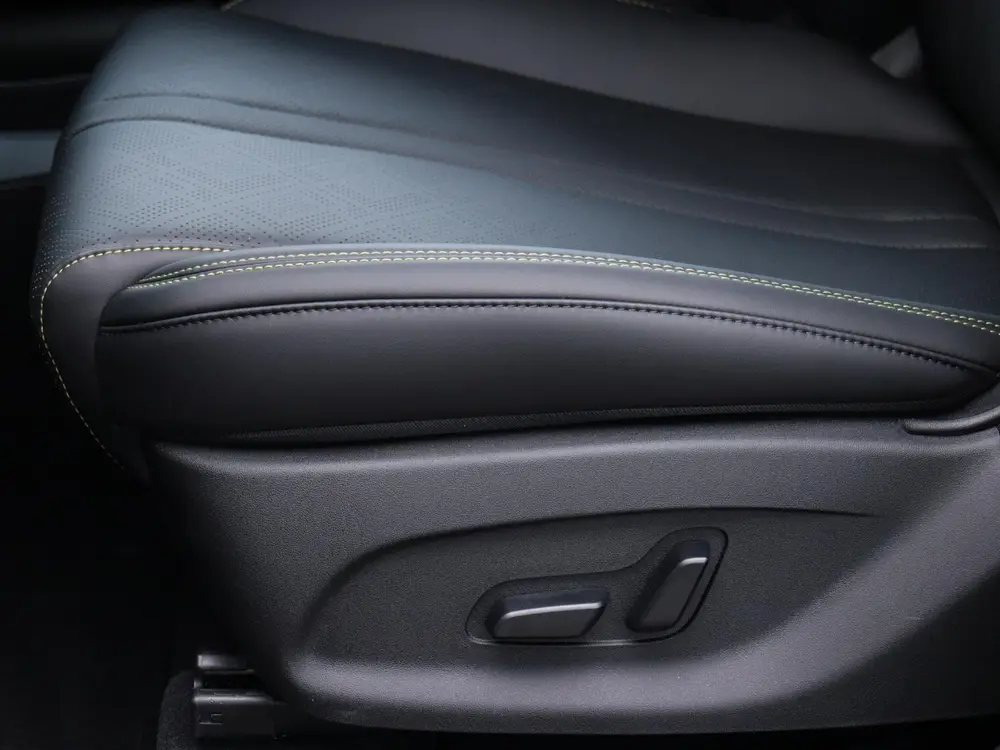 BYD Atto 2 DM-i Boost uit 2026, foto 9