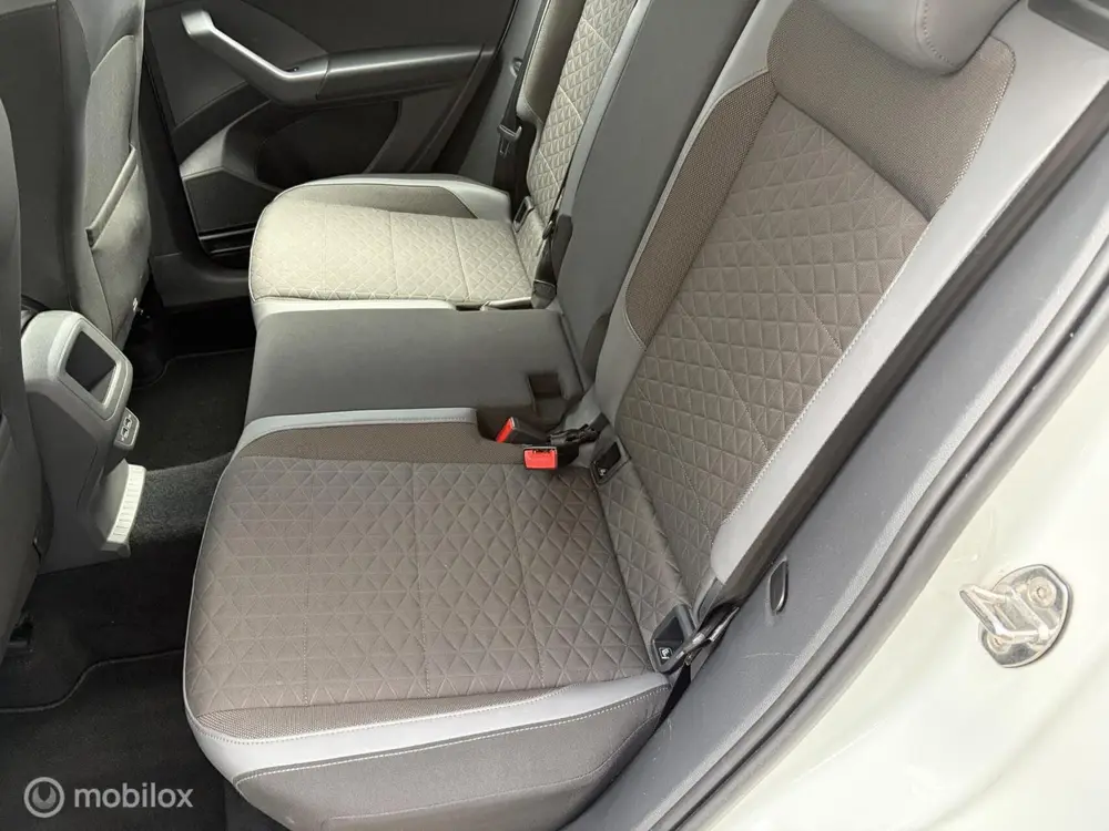 Volkswagen T-Cross 1.0 TSI Style | Navi |camera|PDC uit 2019, foto 20