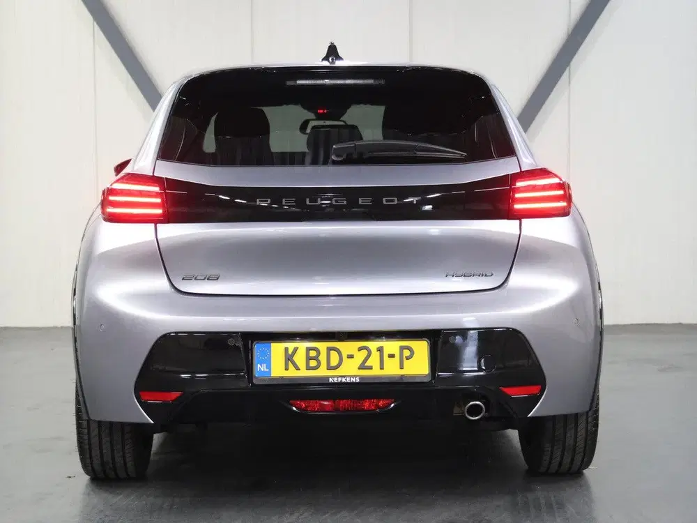 Peugeot 208 Hybrid 110PK GT uit 2025, foto 8