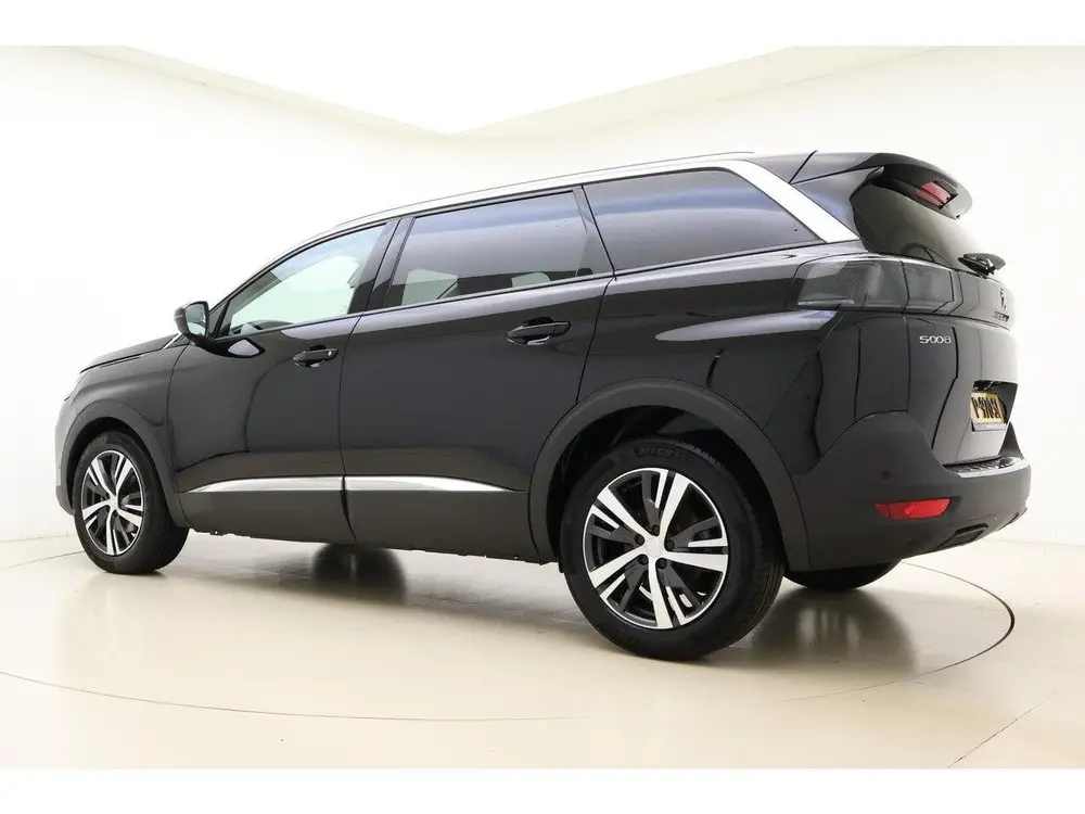 Peugeot 5008 1.2 PureTech Allure Pack Business uit 2022, foto 12