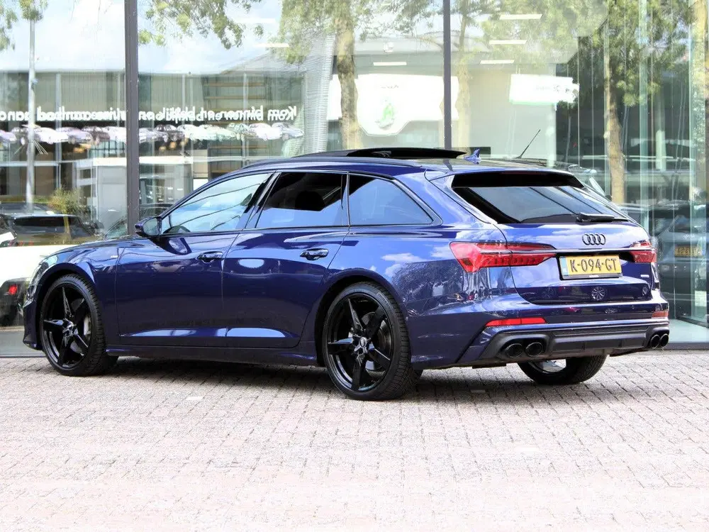 Audi A6 Avant 55 TFSI quattro Sport S line edition uit 2019, foto 2