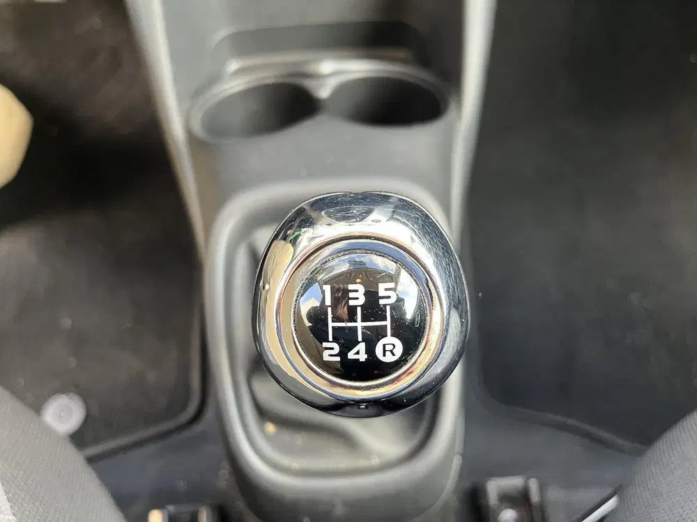 Peugeot 108 1.0 e-VTi Active uit 2022, foto 20