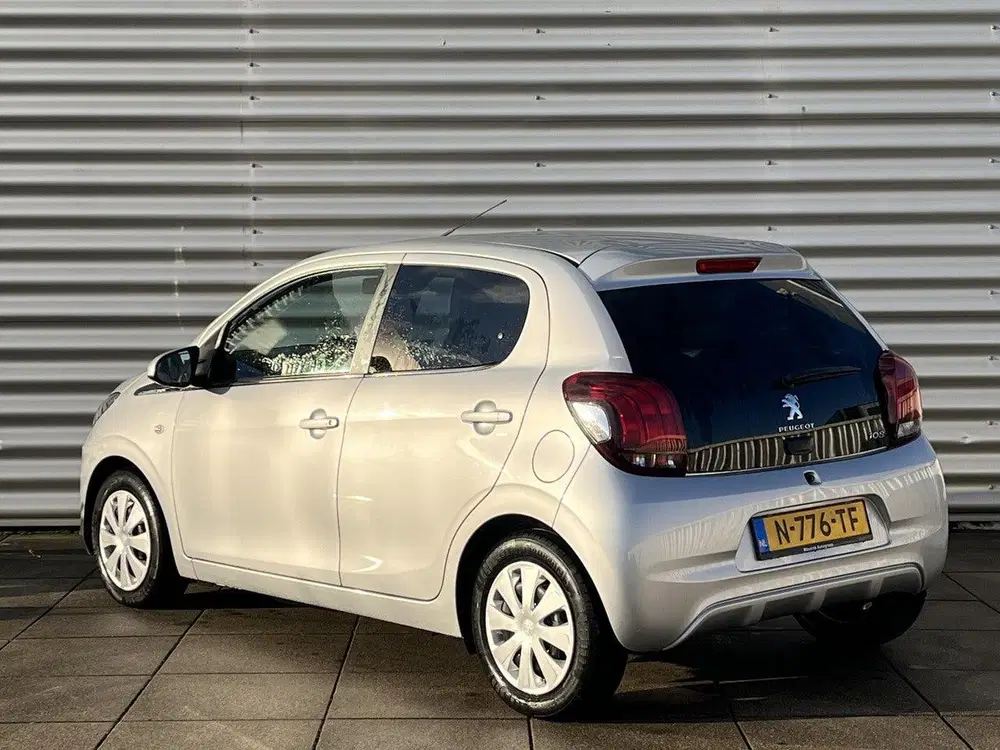 Peugeot 108 1.0 e-VTi Active uit 2022, foto 6