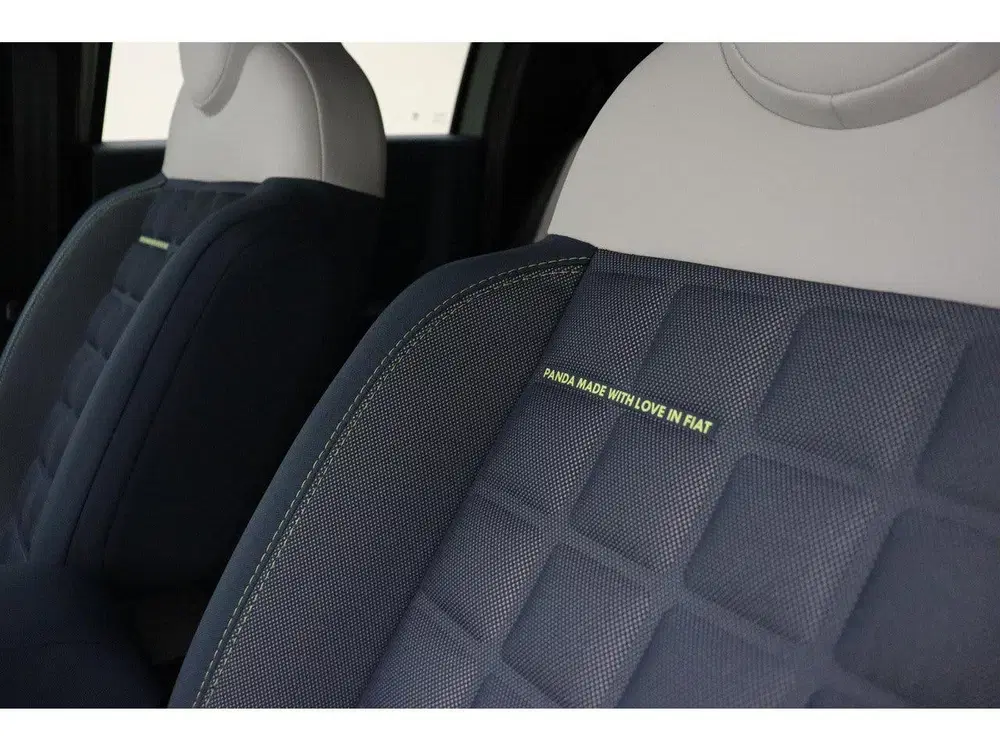 Fiat Grande Panda 1.2 Hybrid La Prima Automaat uit 2025, foto 10