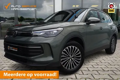 Volkswagen Tiguan 1.5 eHybrid Life | Trekhaak | Camera | ACC uit 2025