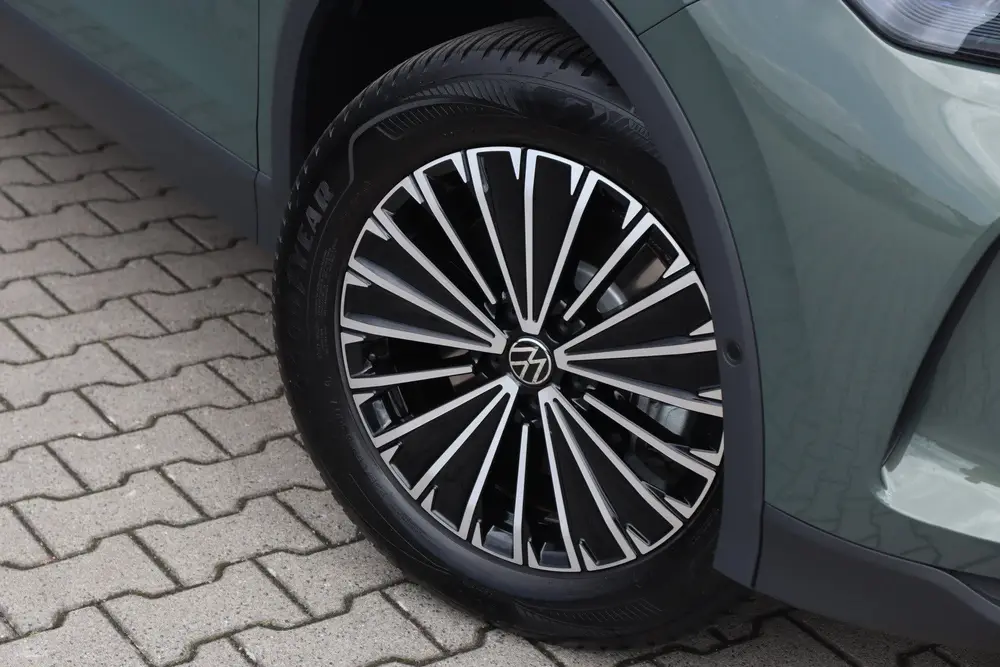 Volkswagen Tiguan 1.5 eHybrid Life | Trekhaak | Camera | ACC uit 2025, foto 9