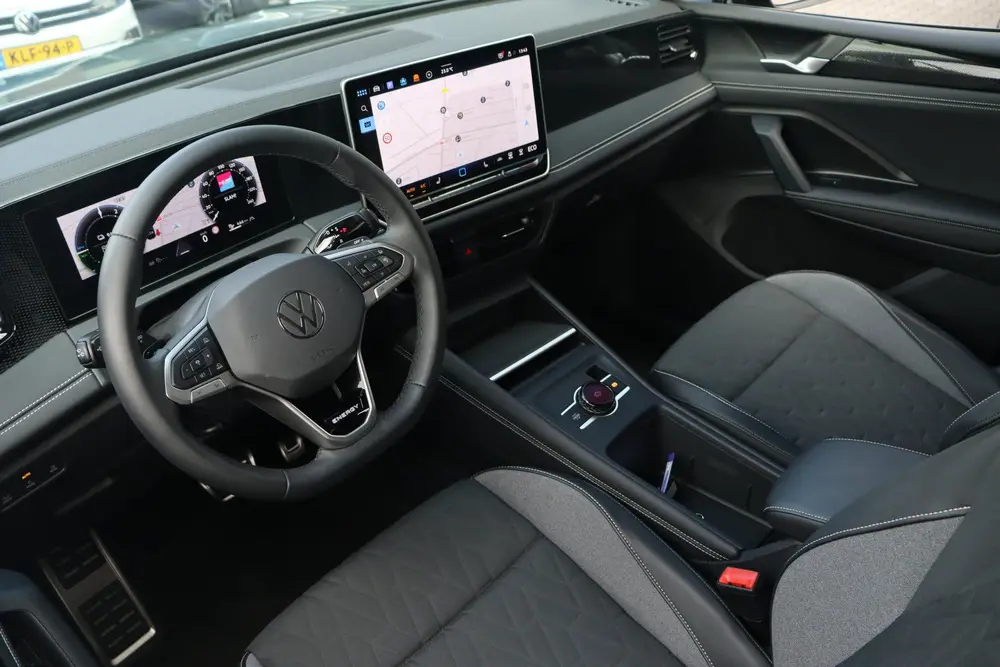 Volkswagen Tiguan 1.5 eHybrid Life | Trekhaak | 360 Camera | uit 2025, foto 10